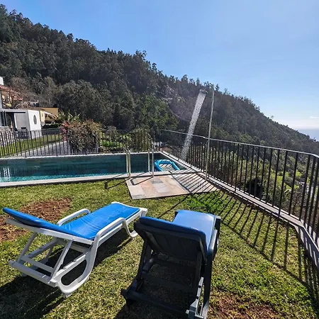 Villa Rocha In *