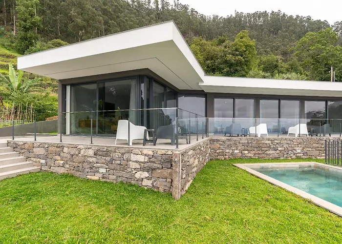 Rocha In Villa Arco da Calheta (Madeira)