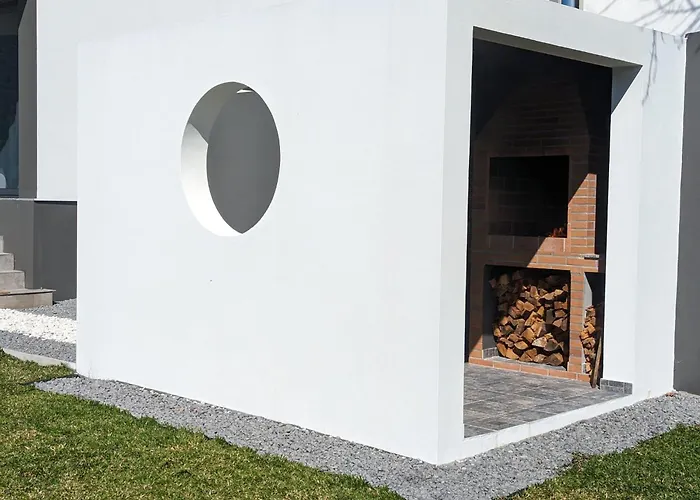 Rocha In Villa Arco da Calheta (Madeira)