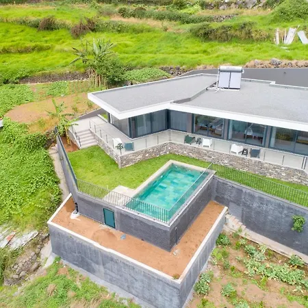 Rocha In Villa Arco da Calheta (Madeira)