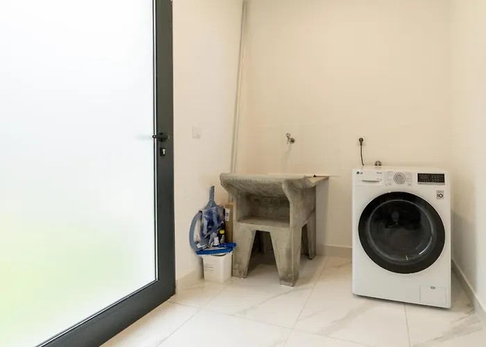 Rocha In Arco da Calheta (Madeira)