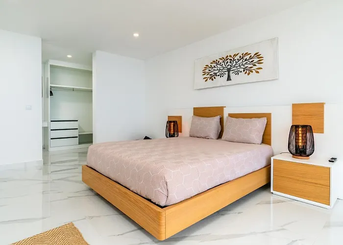 Rocha In * Arco da Calheta (Madeira)